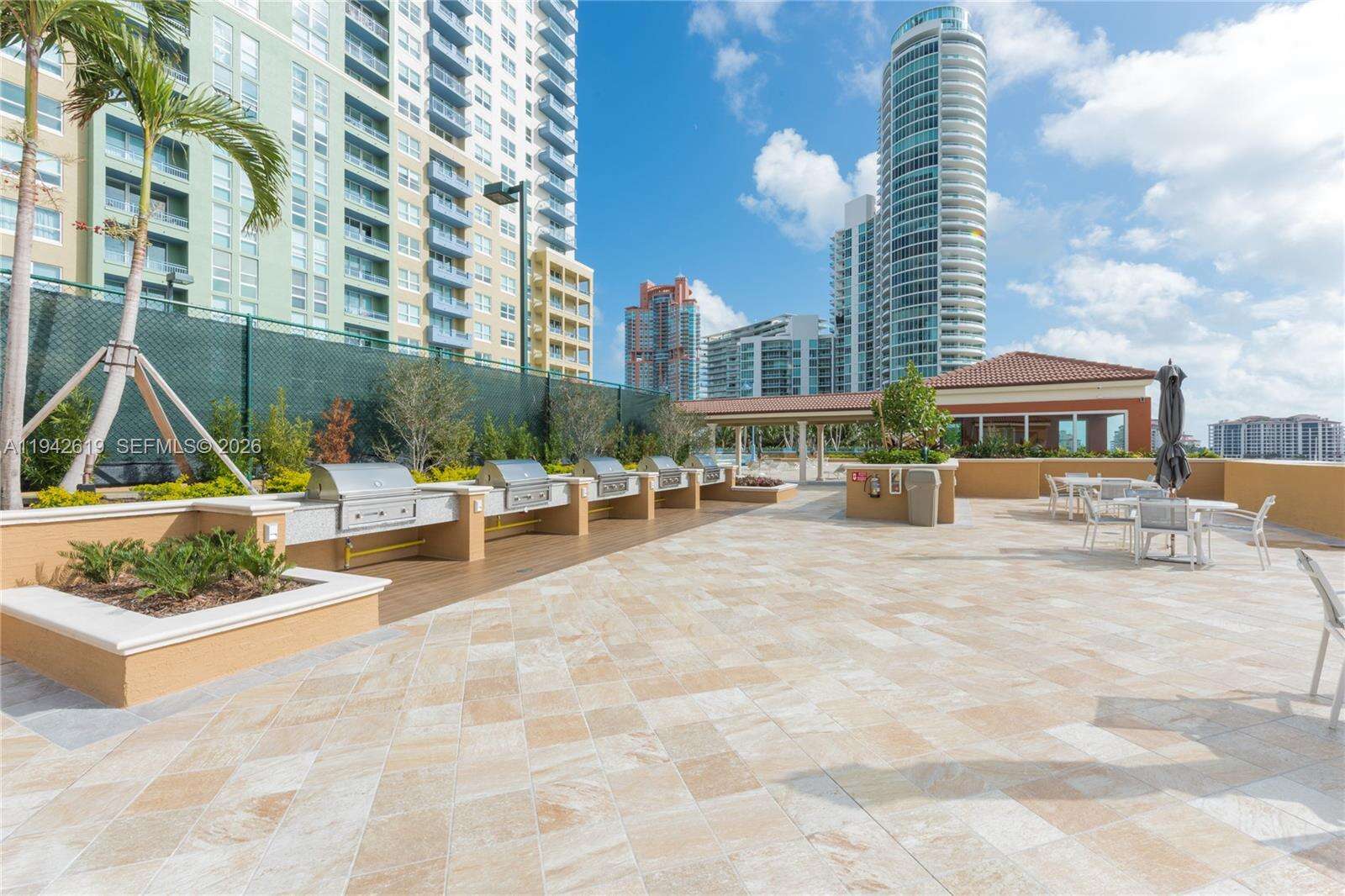Yacht Club At Portofino at 90 Alton Rd, Miami Beach, FL 33139 - For Sale photo 13