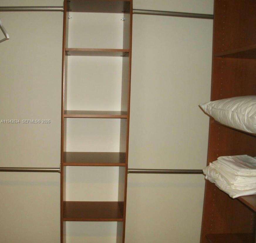 BEACH CLUB TWO - 1830 Ocean Dr, Hallandale Beach, FL 33009 | Picture 16