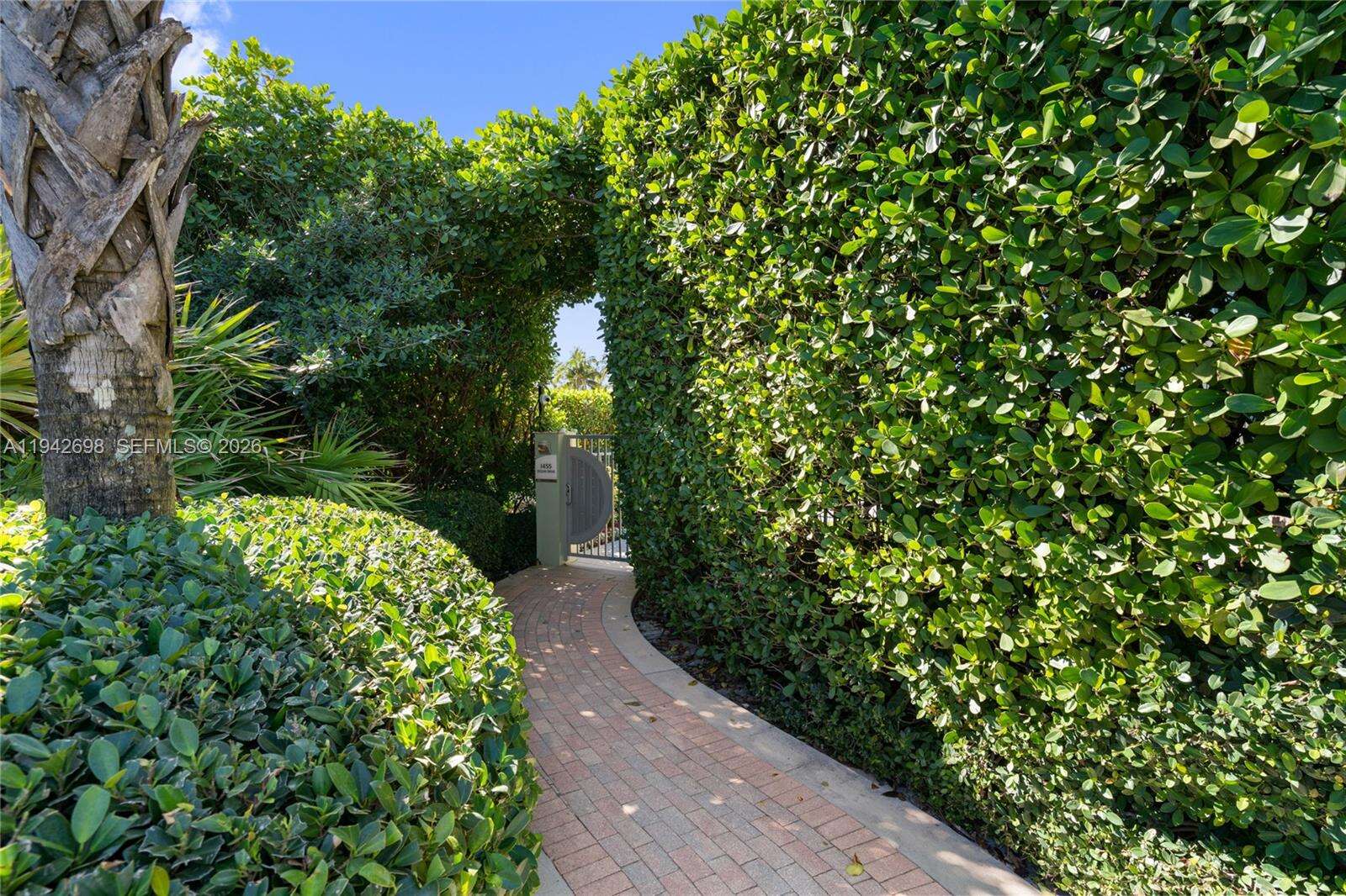 IL VILLAGGIO ON SOUTH BEACH - 1455 Ocean Dr, Miami Beach, FL 33139 | Picture 24