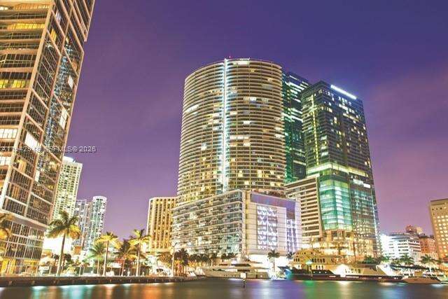 EPIC WEST - 200 Biscayne Blvd Way, Miami, FL 33131 | Picture 4