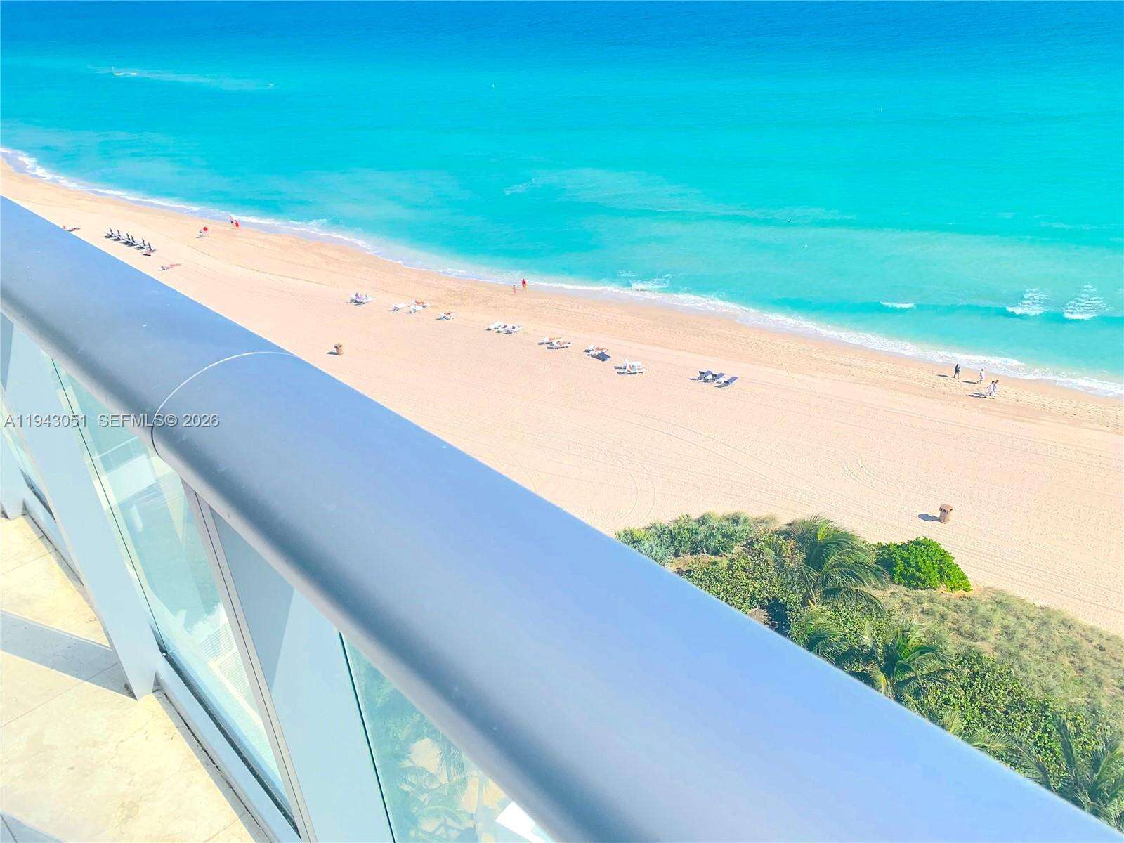 JADE BEACH - 17001 Collins Ave, Sunny Isles Beach, FL 33160 | Picture 2