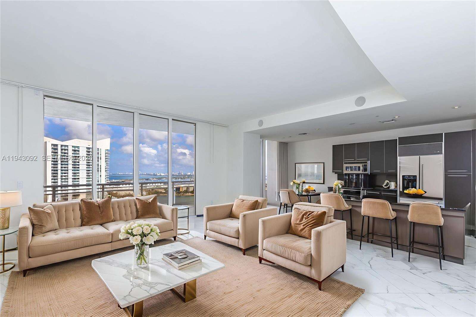 CARBONELL - 901 Brickell Key Blvd, Miami, FL 33131 | Picture 3