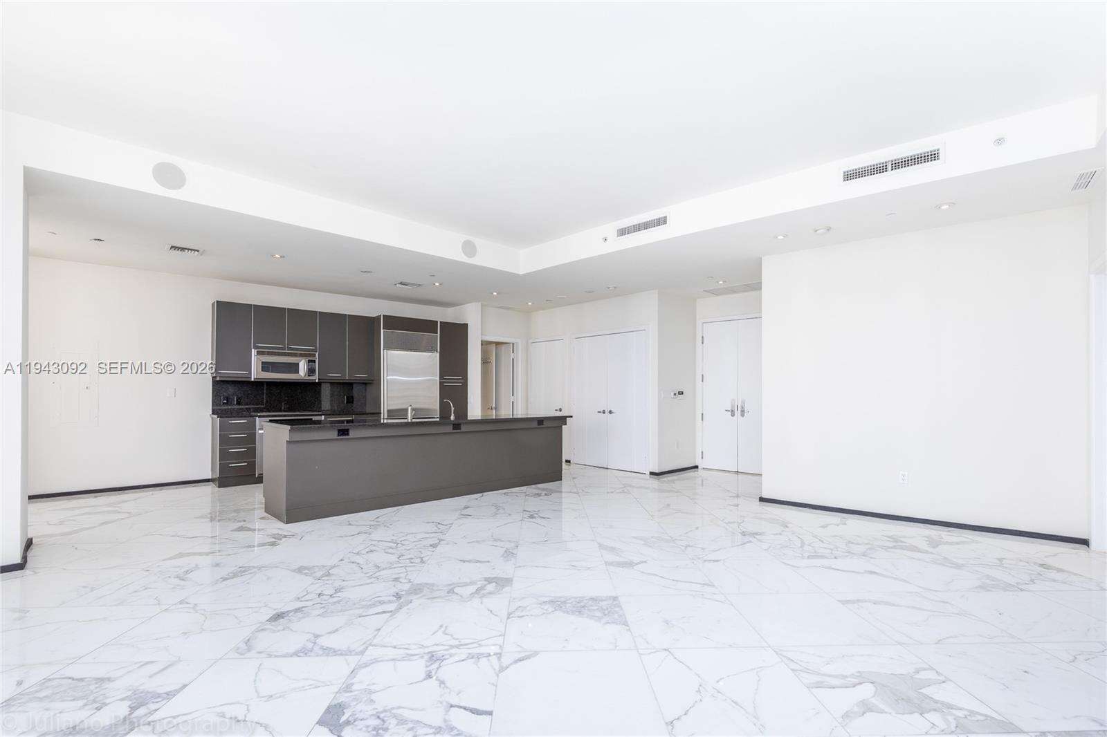 CARBONELL - 901 Brickell Key Blvd, Miami, FL 33131 | Picture 4