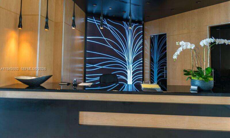 CARBONELL - 901 Brickell Key Blvd, Miami, FL 33131 | Picture 35