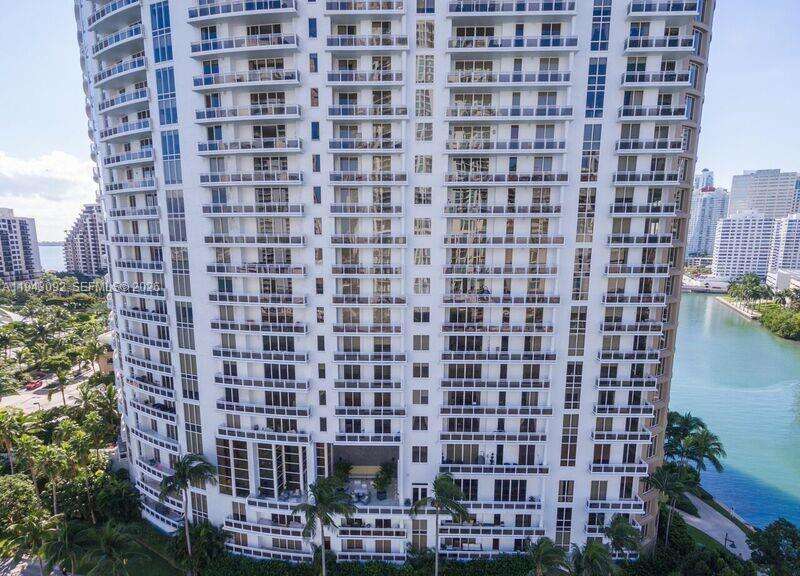 CARBONELL - 901 Brickell Key Blvd, Miami, FL 33131 | Picture 43