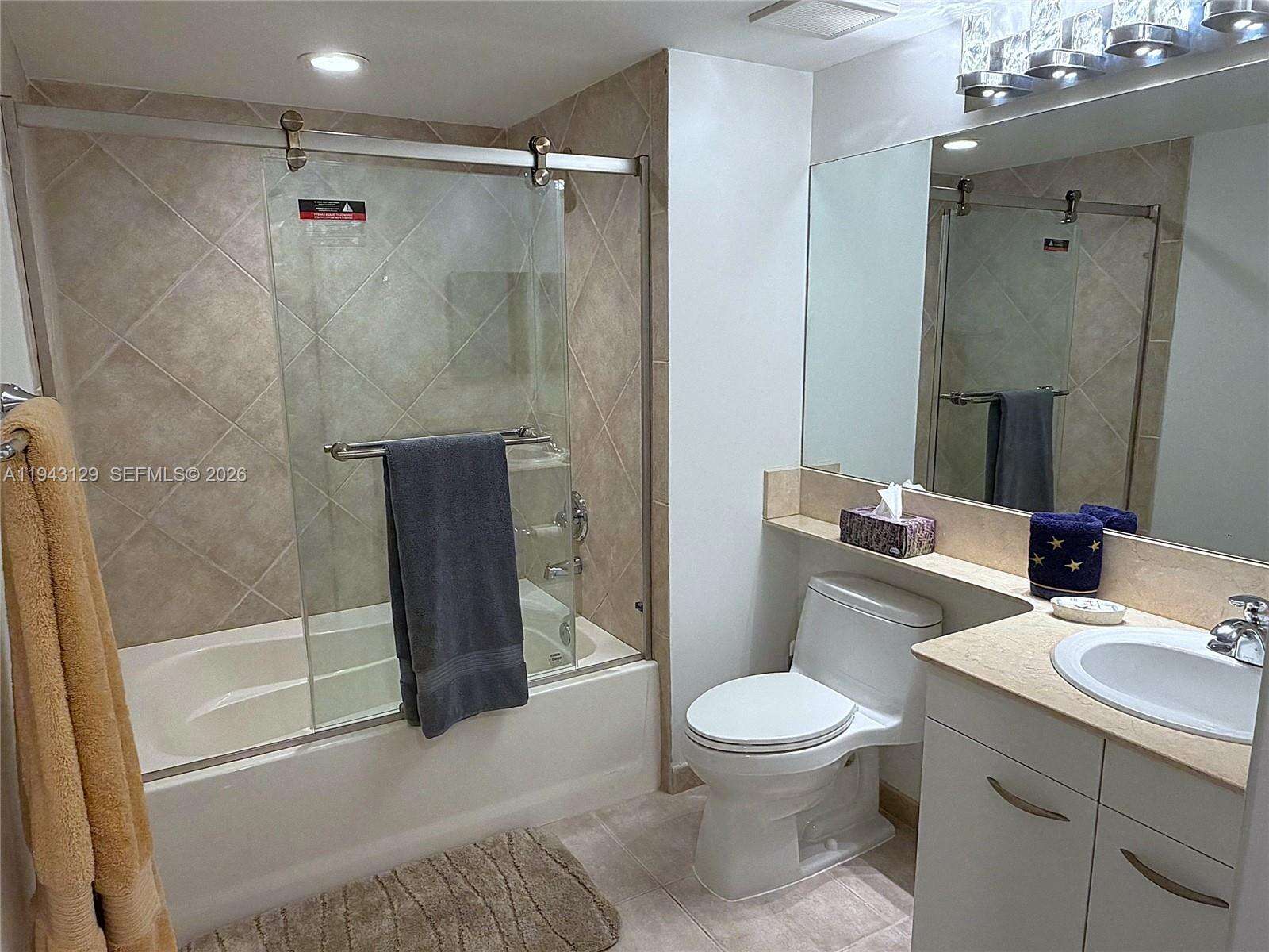 2080 Ocean Dr, Hallandale Beach, FL 33009 - For Sale photo 16