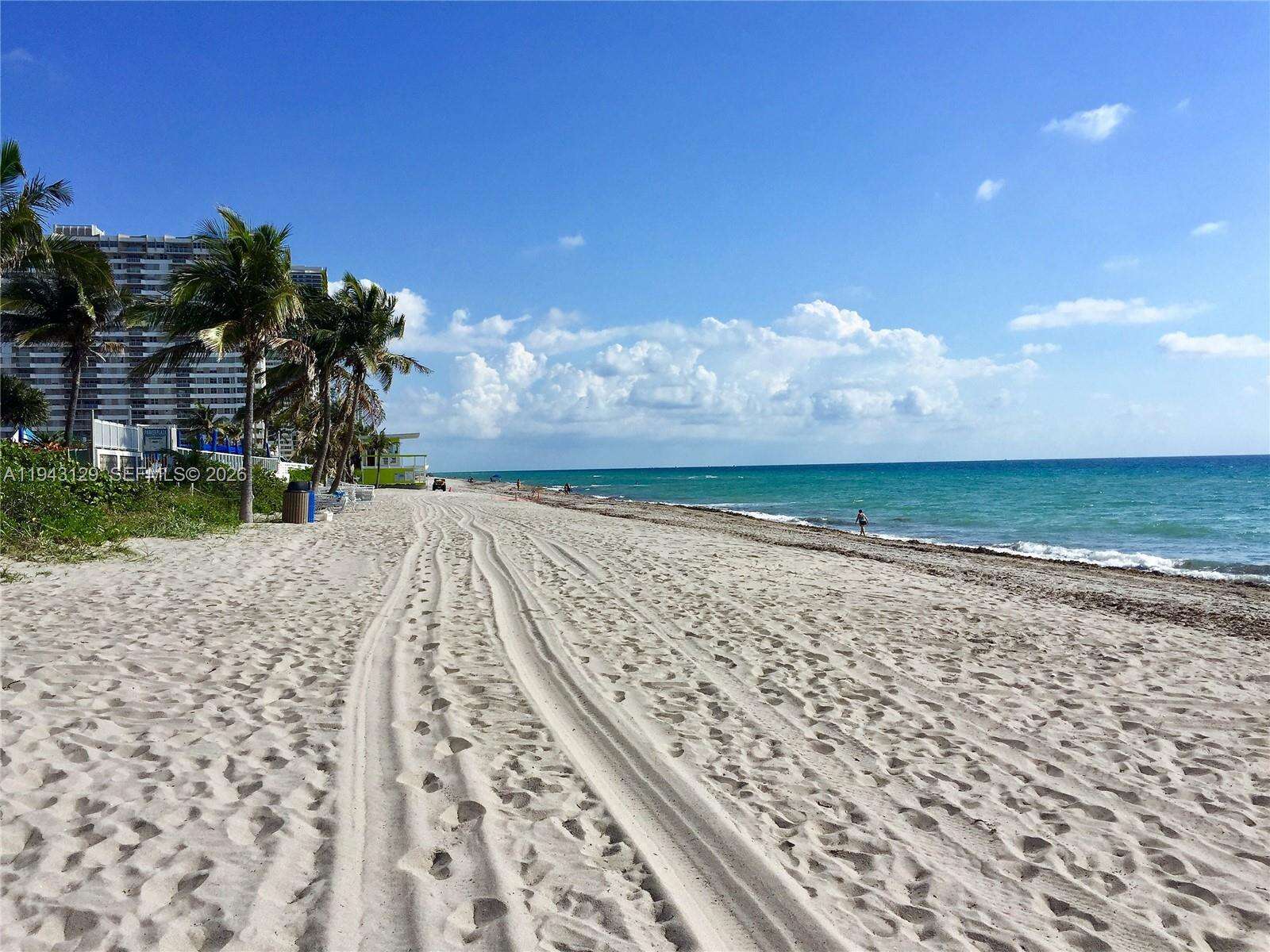 2080 Ocean Dr, Hallandale Beach, FL 33009 - For Sale photo 30