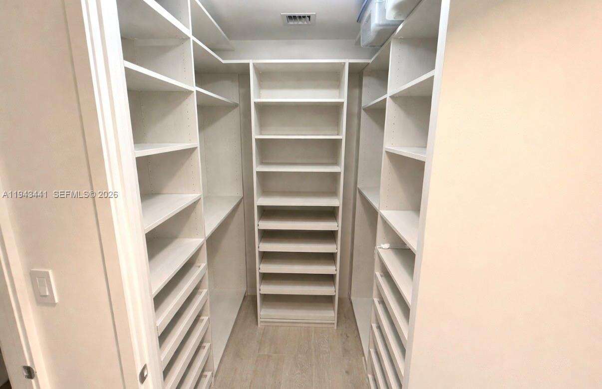 ARIA ON THE BAY - 488 18 St, Miami, FL 33132 | Picture 19