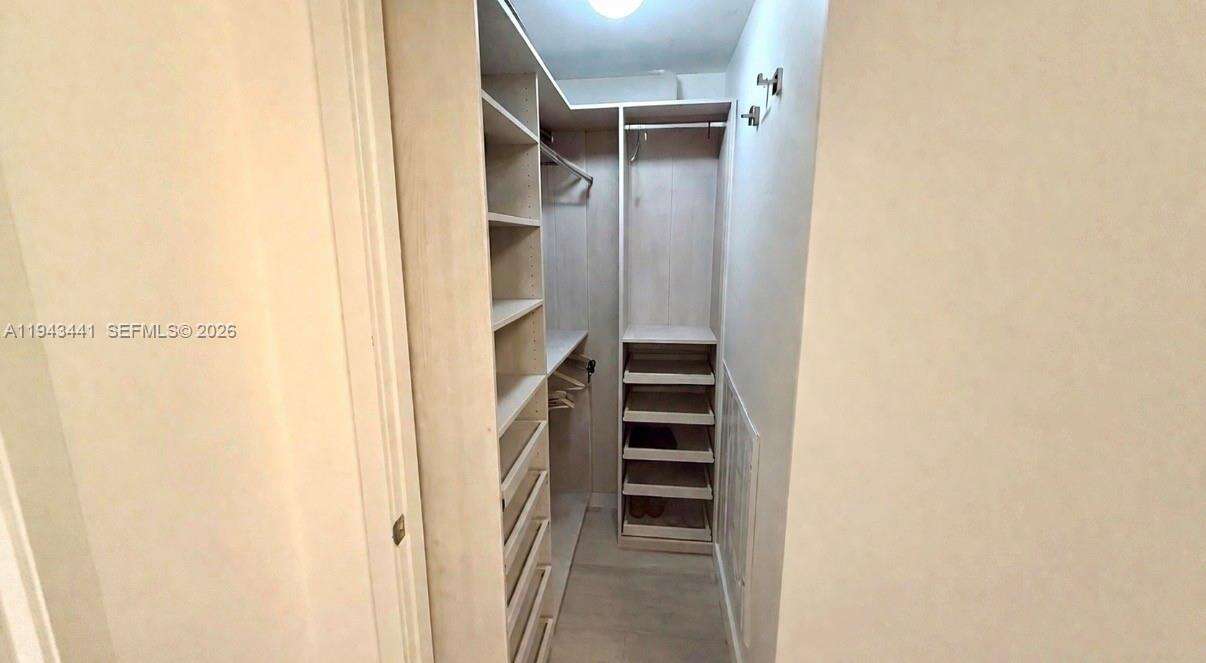 ARIA ON THE BAY - 488 18 St, Miami, FL 33132 | Picture 31