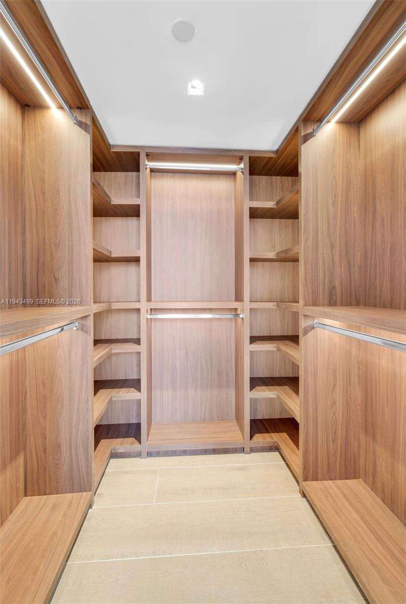 THE WAVERLY AT SOUTH BEACH - 1330 W Ave, Miami Beach, FL 33139 | Picture 15