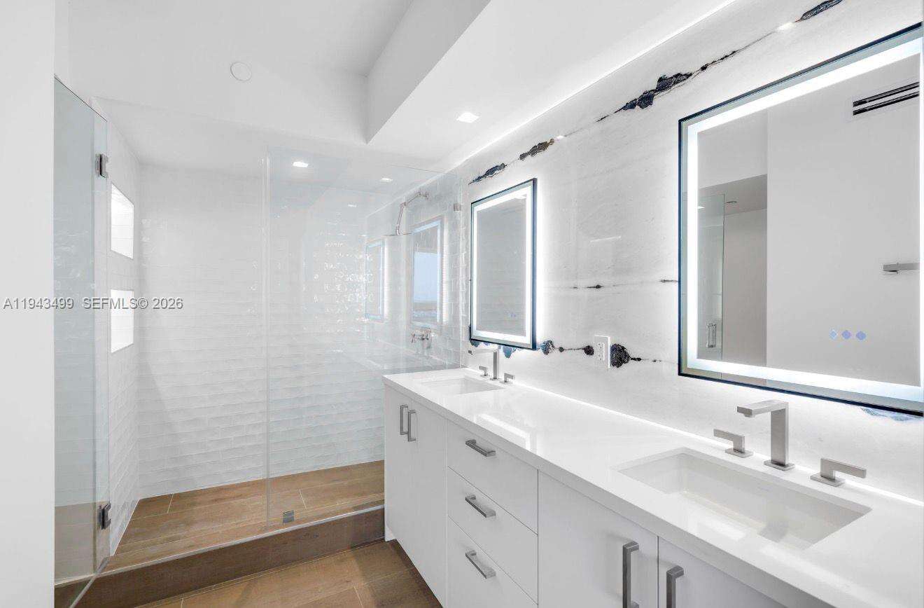 THE WAVERLY AT SOUTH BEACH - 1330 W Ave, Miami Beach, FL 33139 | Picture 7