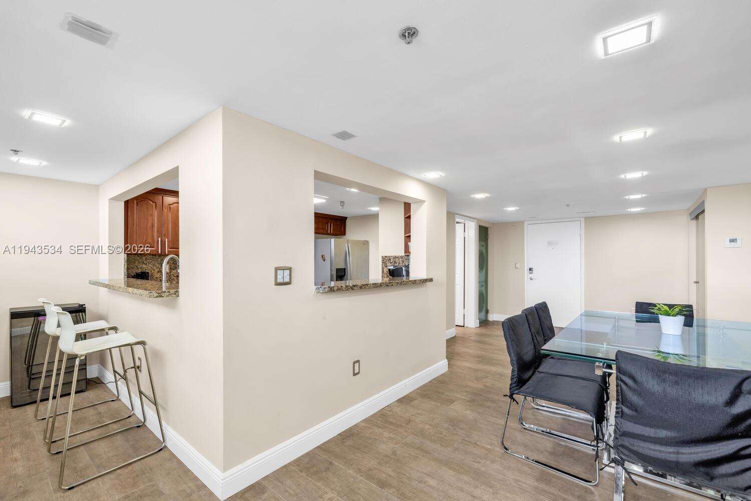 CASTLE BEACH CLUB - 5445 Collins Ave, Miami Beach, FL 33140 | Picture 19