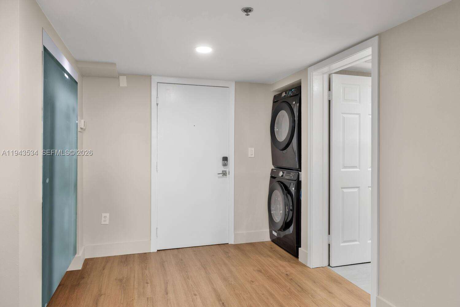 CASTLE BEACH CLUB - 5445 Collins Ave, Miami Beach, FL 33140 | Picture 6