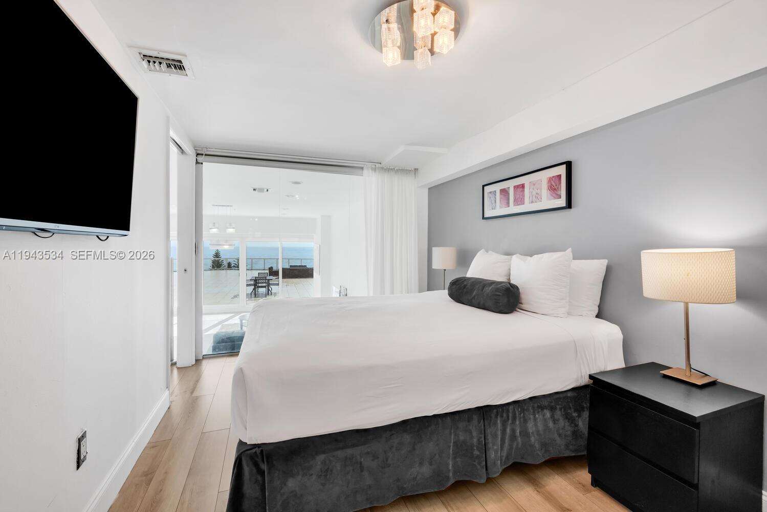 CASTLE BEACH CLUB - 5445 Collins Ave, Miami Beach, FL 33140 | Picture 51