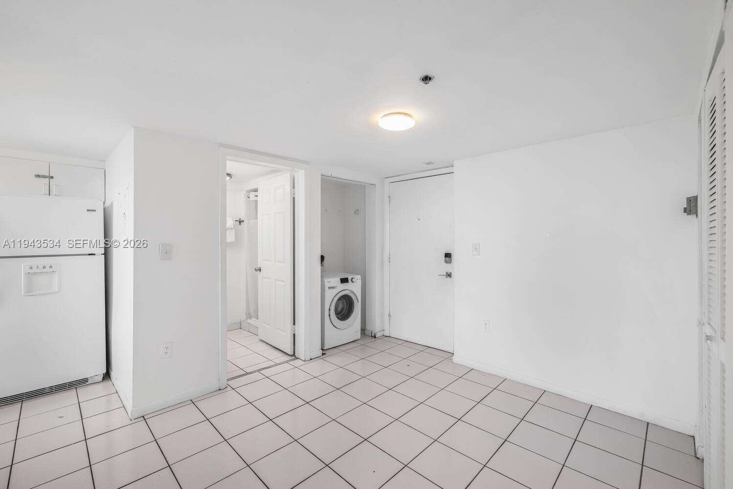 CASTLE BEACH CLUB - 5445 Collins Ave, Miami Beach, FL 33140 | Picture 53