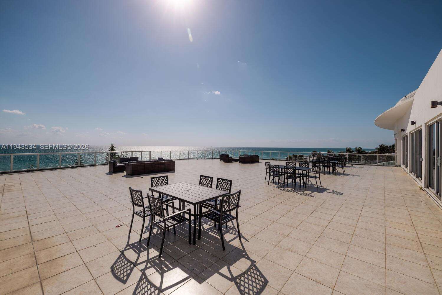 CASTLE BEACH CLUB - 5445 Collins Ave, Miami Beach, FL 33140 | Picture 67