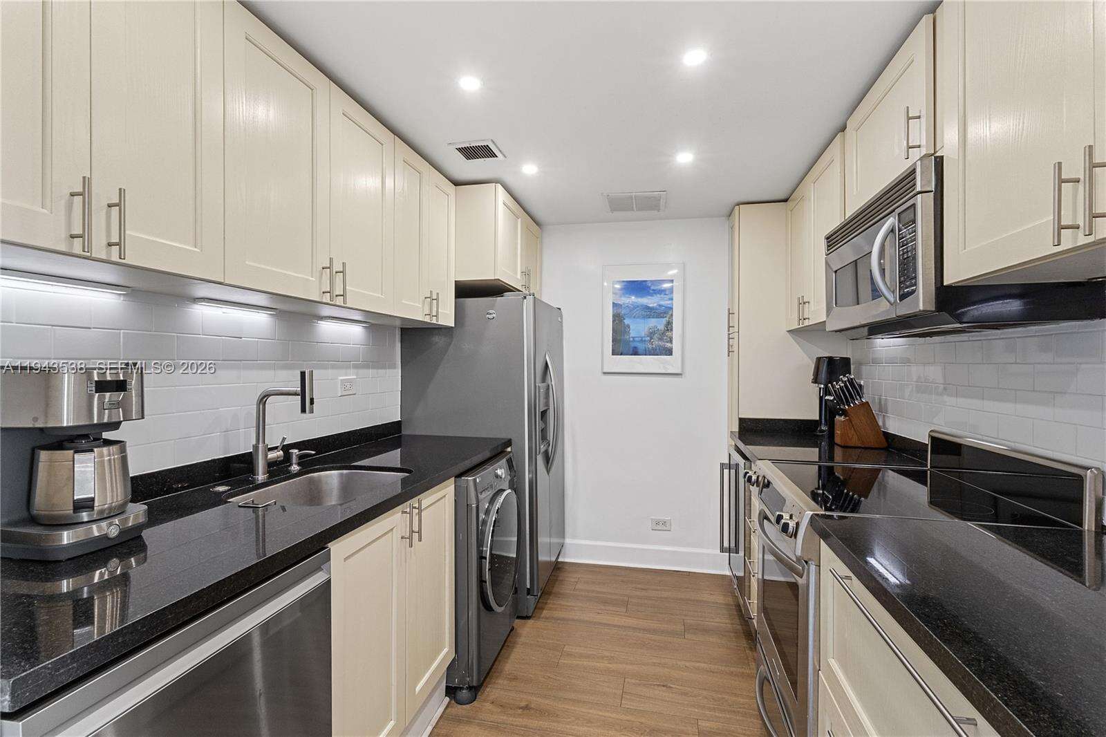 Brickell Townhouse at 2451 Brickell Ave, Miami, FL 33129 - For Sale photo 10