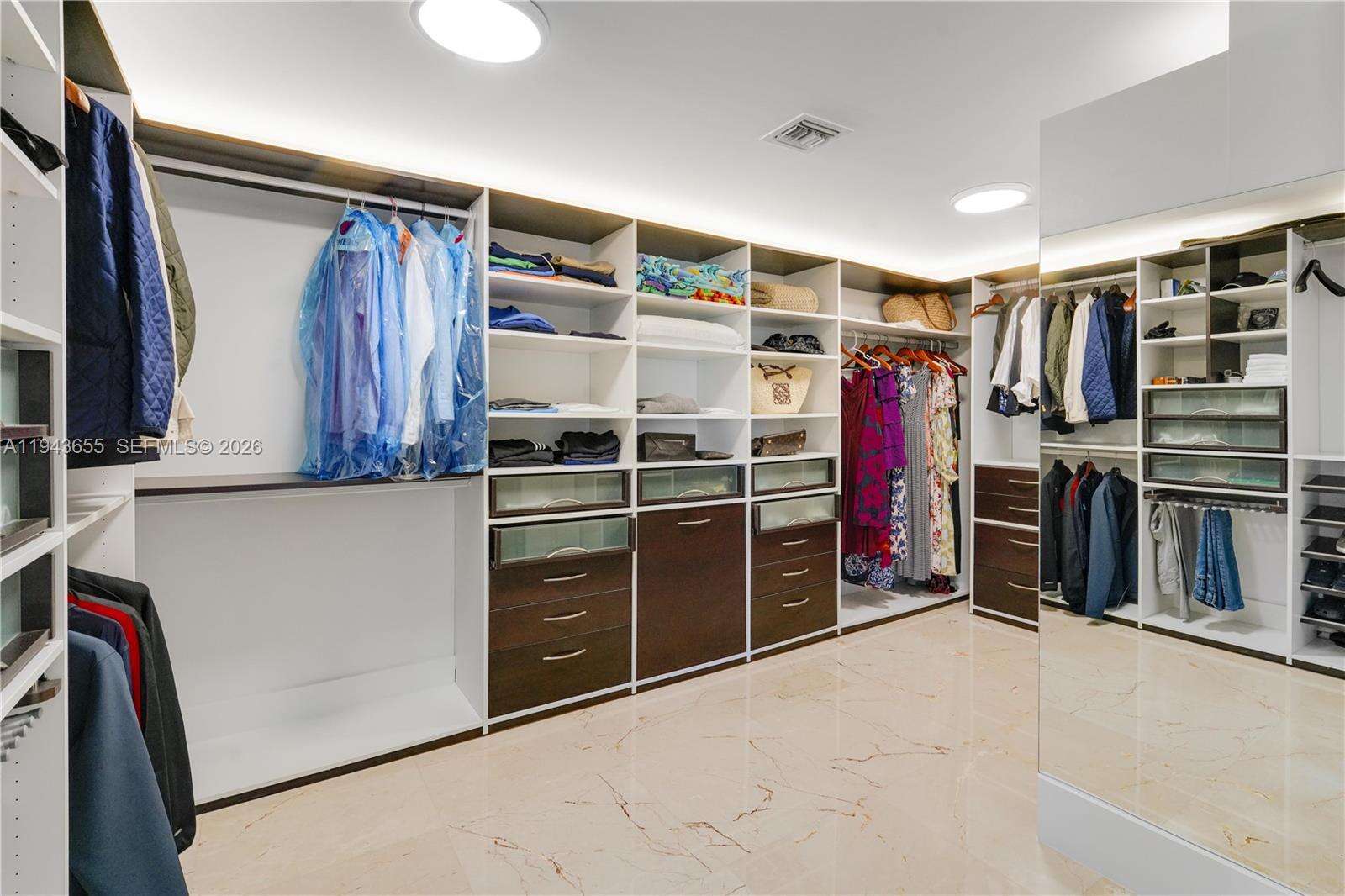 THE PENINSULA II - 3301 183rd St, Aventura, FL 33160 | Picture 14