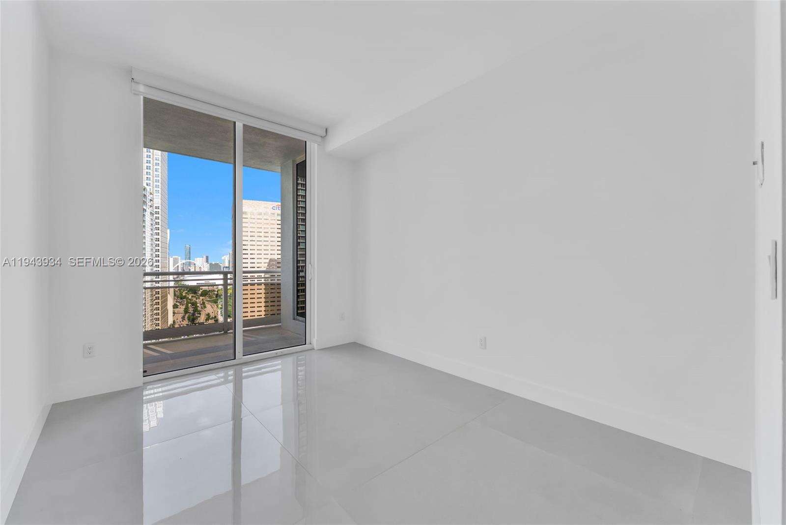 CARBONELL - 901 Brickell Key Blvd, Miami, FL 33131 | Picture 21