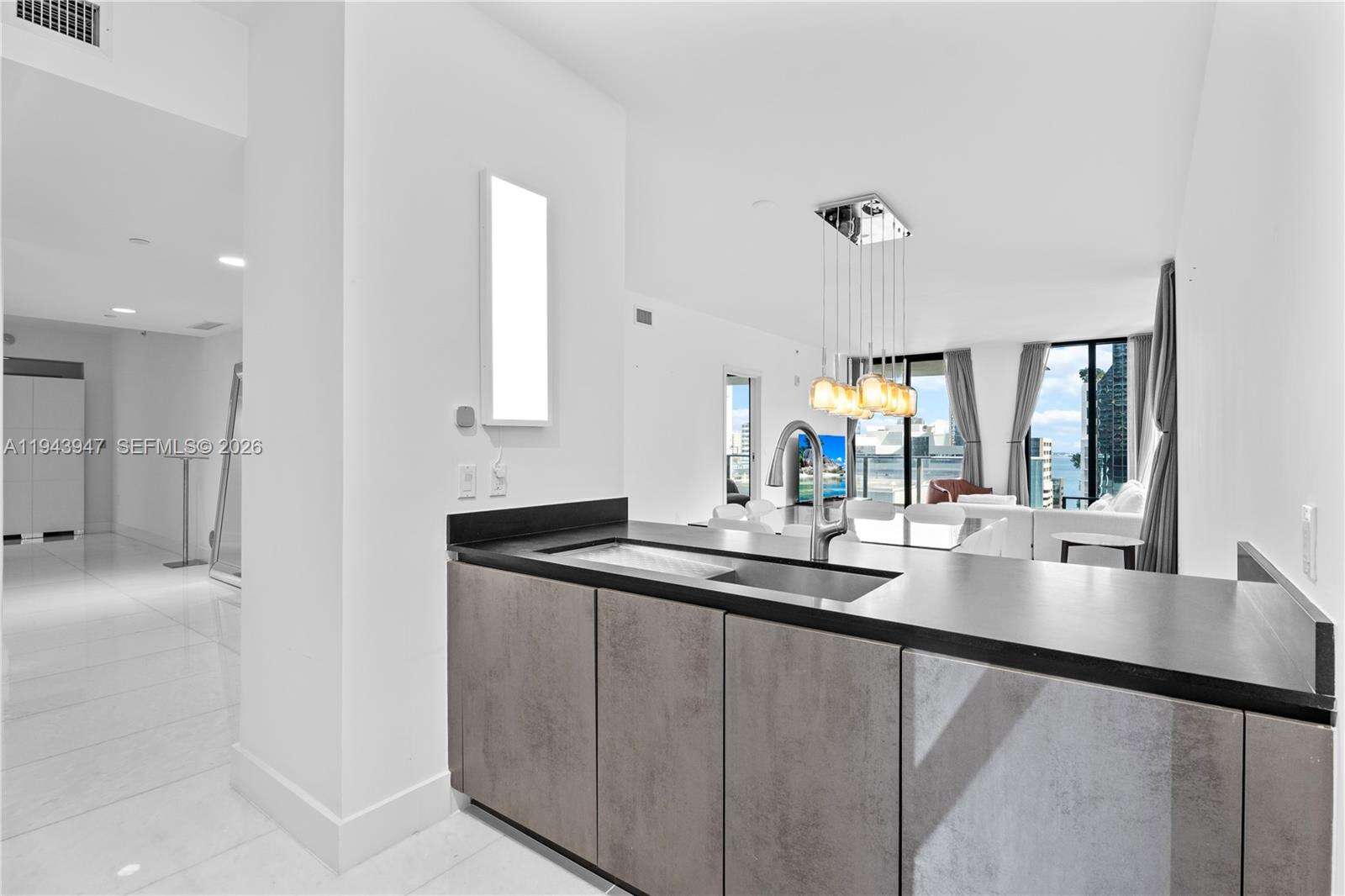 1010 BRICKELL - 1010 Brickell Ave, Miami, FL 33131 | Picture 13