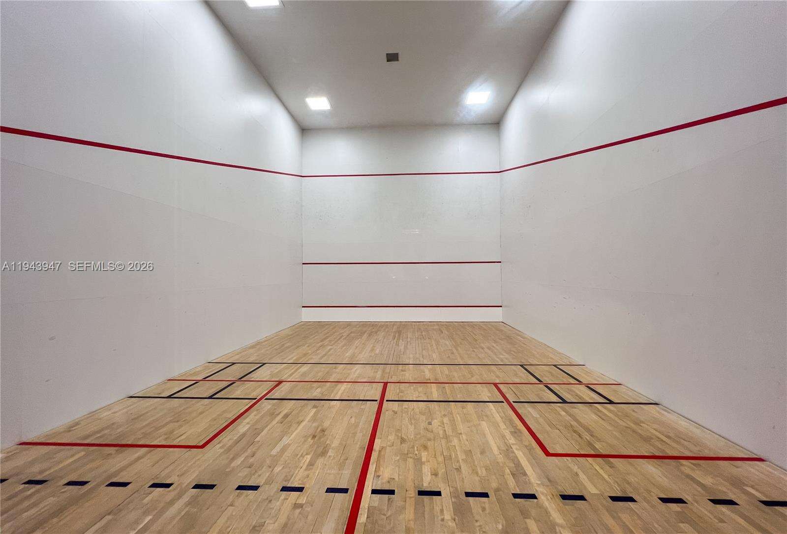 1010 BRICKELL - 1010 Brickell Ave, Miami, FL 33131 | Picture 35