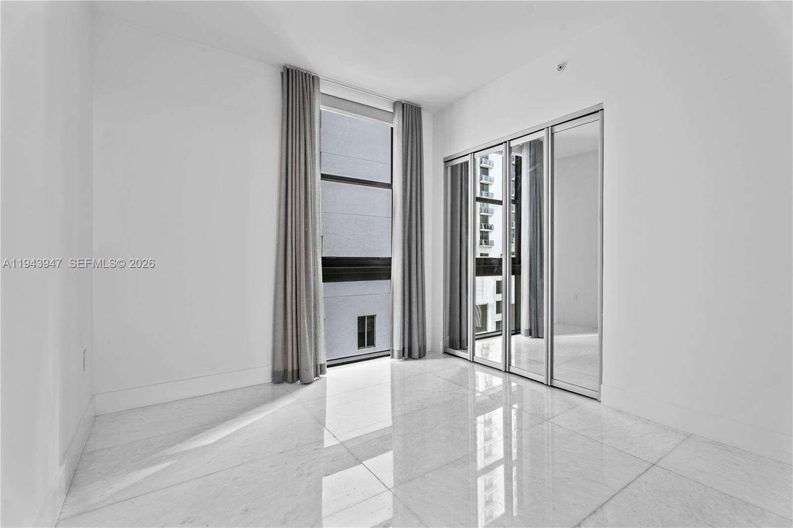 1010 BRICKELL - 1010 Brickell Ave, Miami, FL 33131 | Picture 8