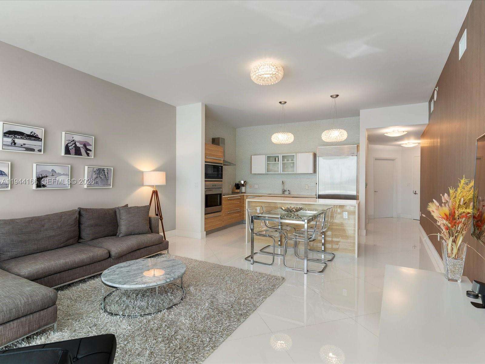 PARAMOUNT BAY - 2020 Bayshore Dr, Miami, FL 33137 | Picture 12