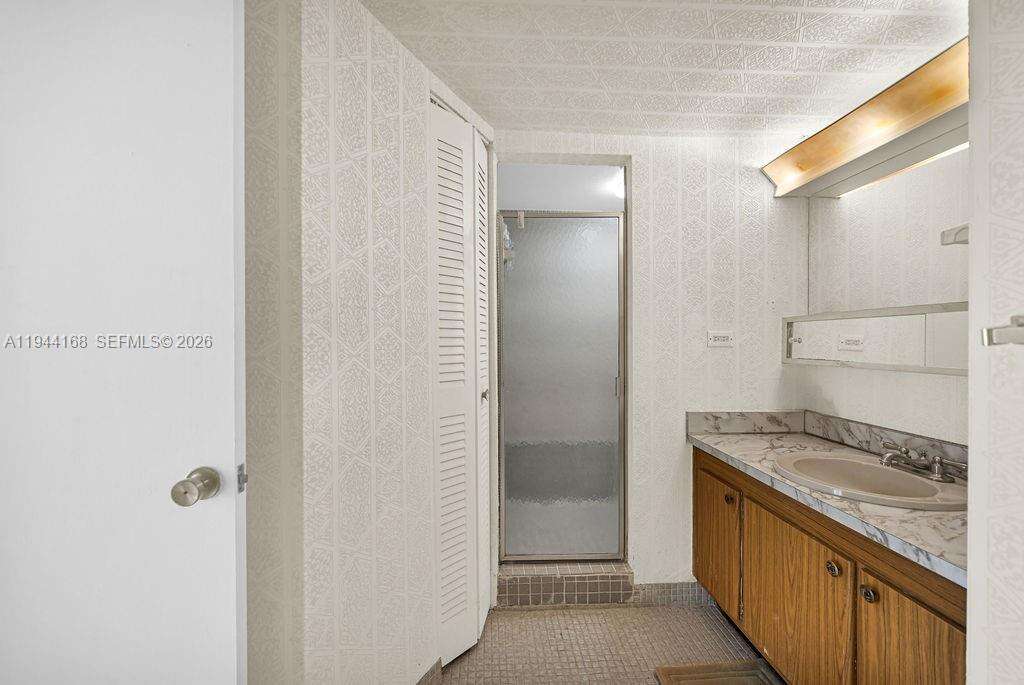 Burleigh House at 7135 Collins Ave, Miami Beach, FL 33141 - For Sale photo 24