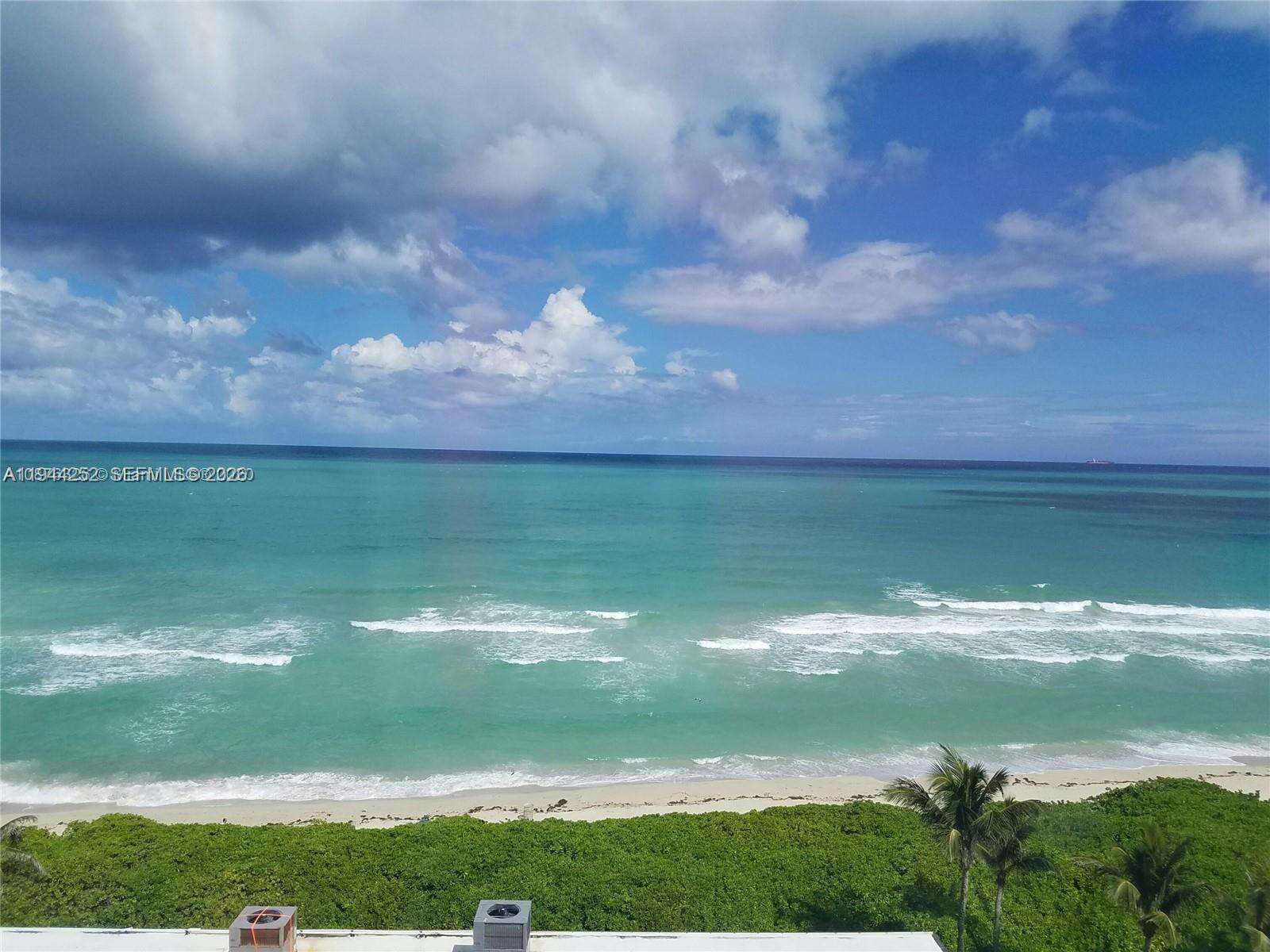 The Carriage House at 5401 Collins Ave, Miami Beach, FL 33140 - For Sale photo 9