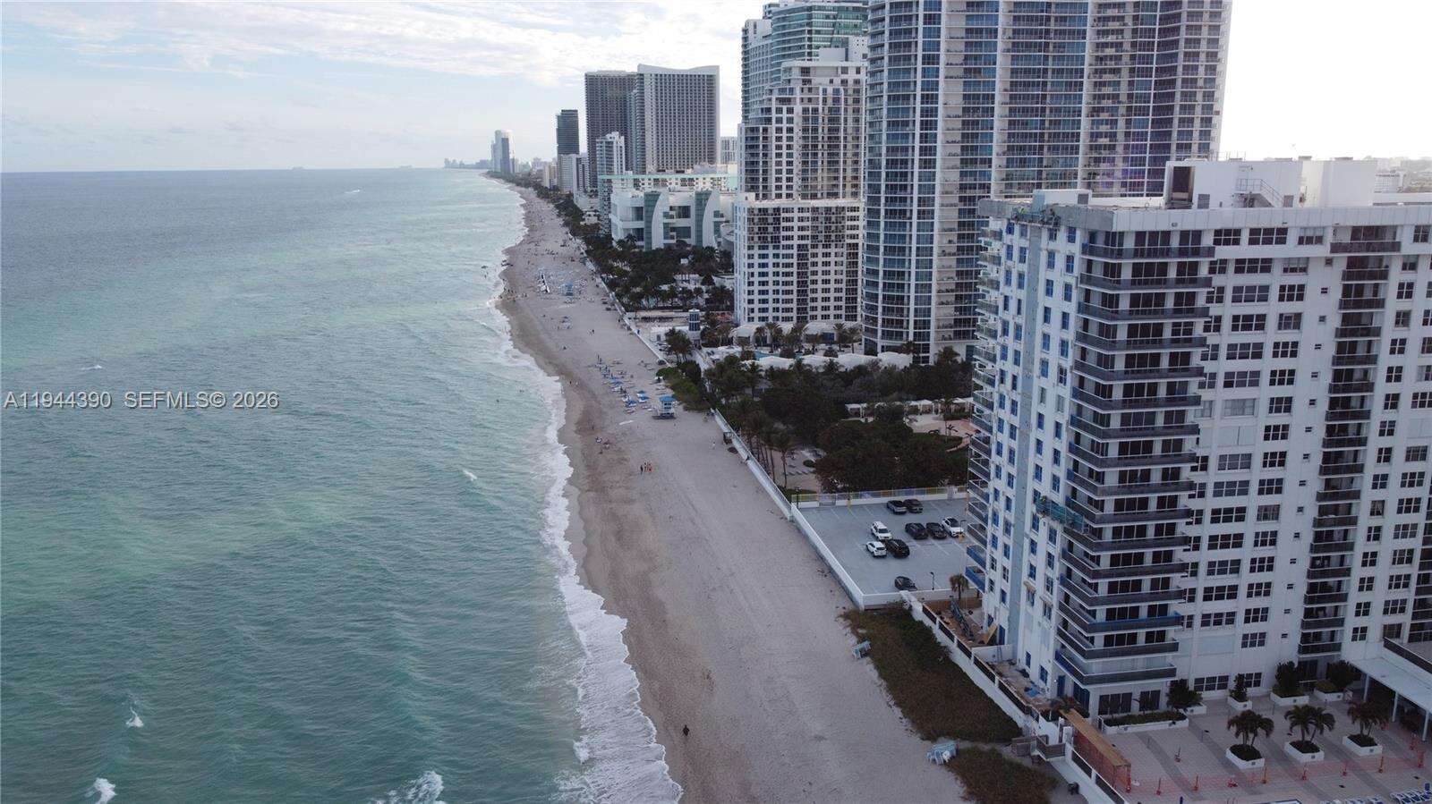 Aquarius at 2751 Ocean Dr, Hollywood, FL 33019 - For Sale photo 11