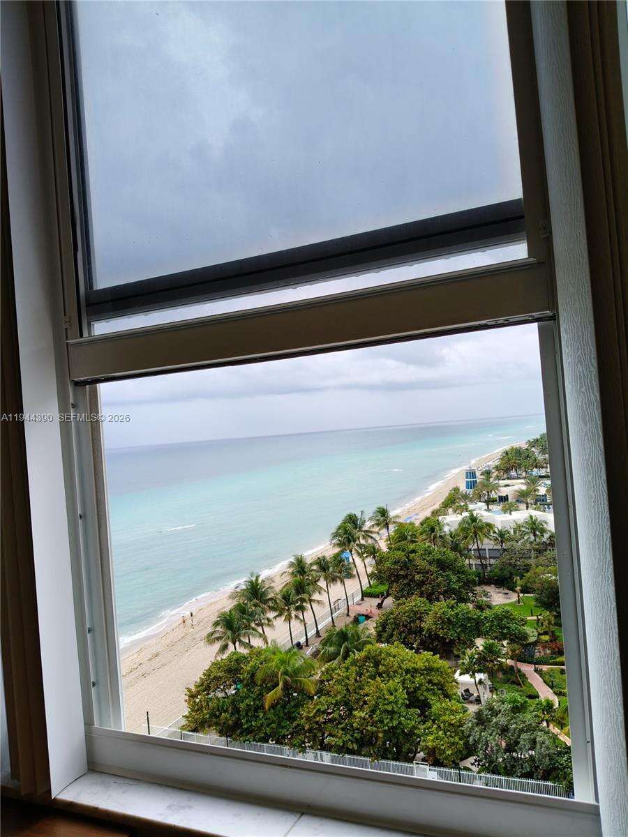 Aquarius at 2751 Ocean Dr, Hollywood, FL 33019 - For Sale photo 19