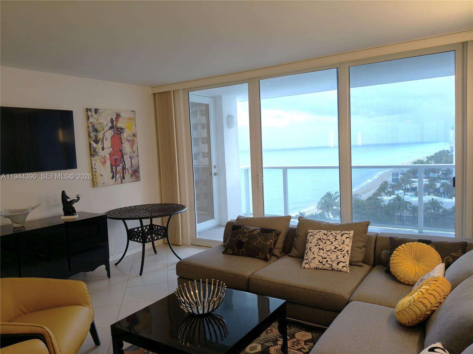 Aquarius at 2751 Ocean Dr, Hollywood, FL 33019 - For Sale photo 3