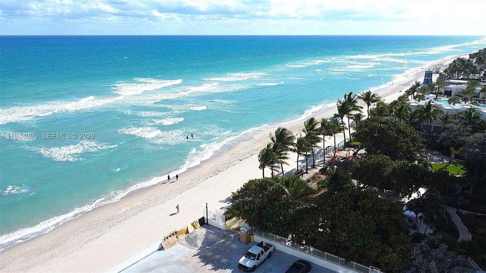 Aquarius at 2751 Ocean Dr, Hollywood, FL 33019 - For Sale photo 4