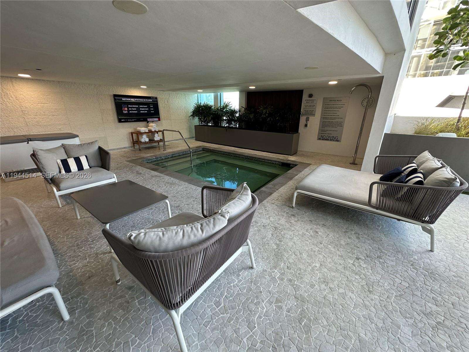 JADE BEACH - 17001 Collins Ave, Sunny Isles Beach, FL 33160 | Picture 29