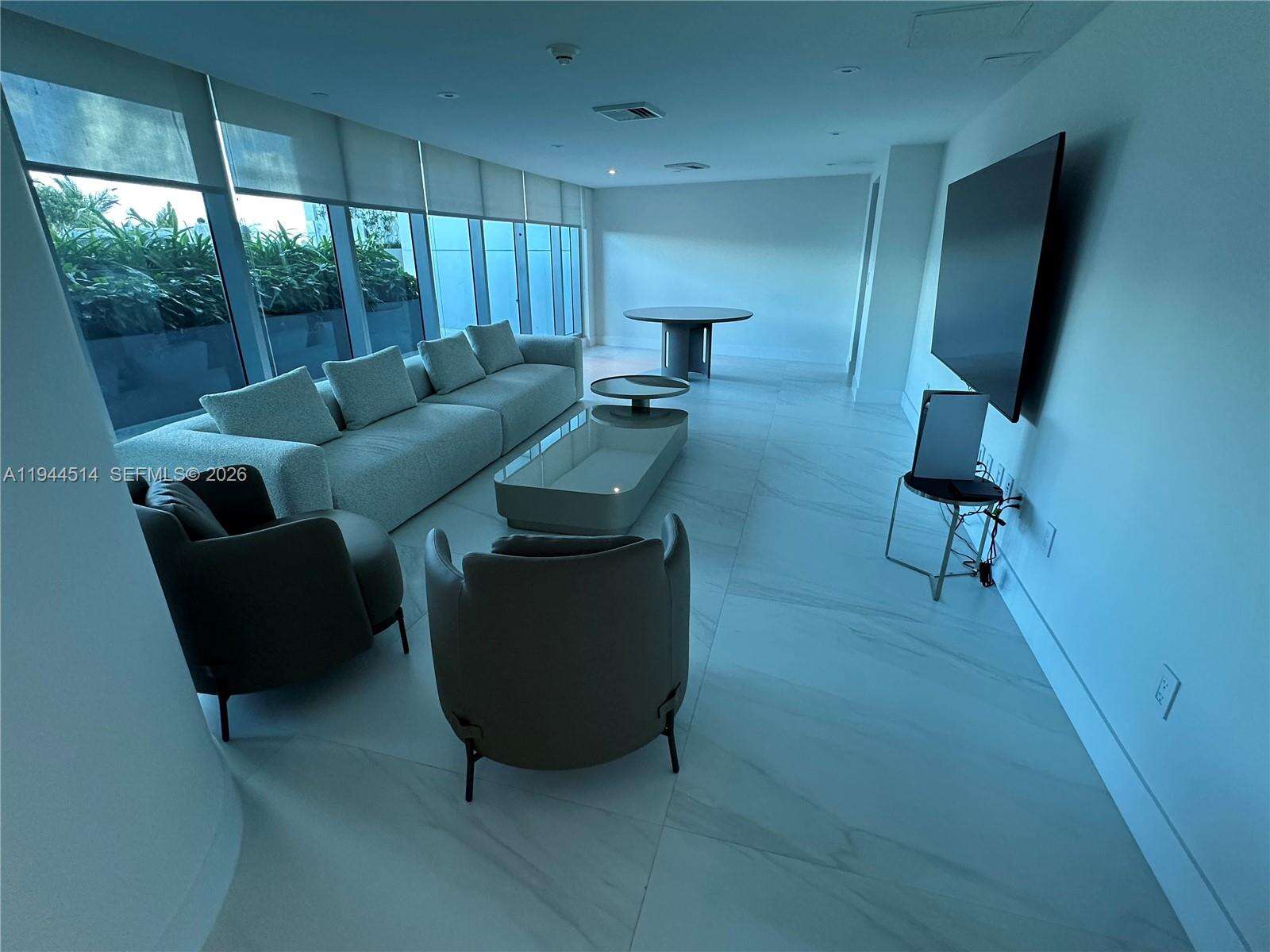 JADE BEACH - 17001 Collins Ave, Sunny Isles Beach, FL 33160 | Picture 39