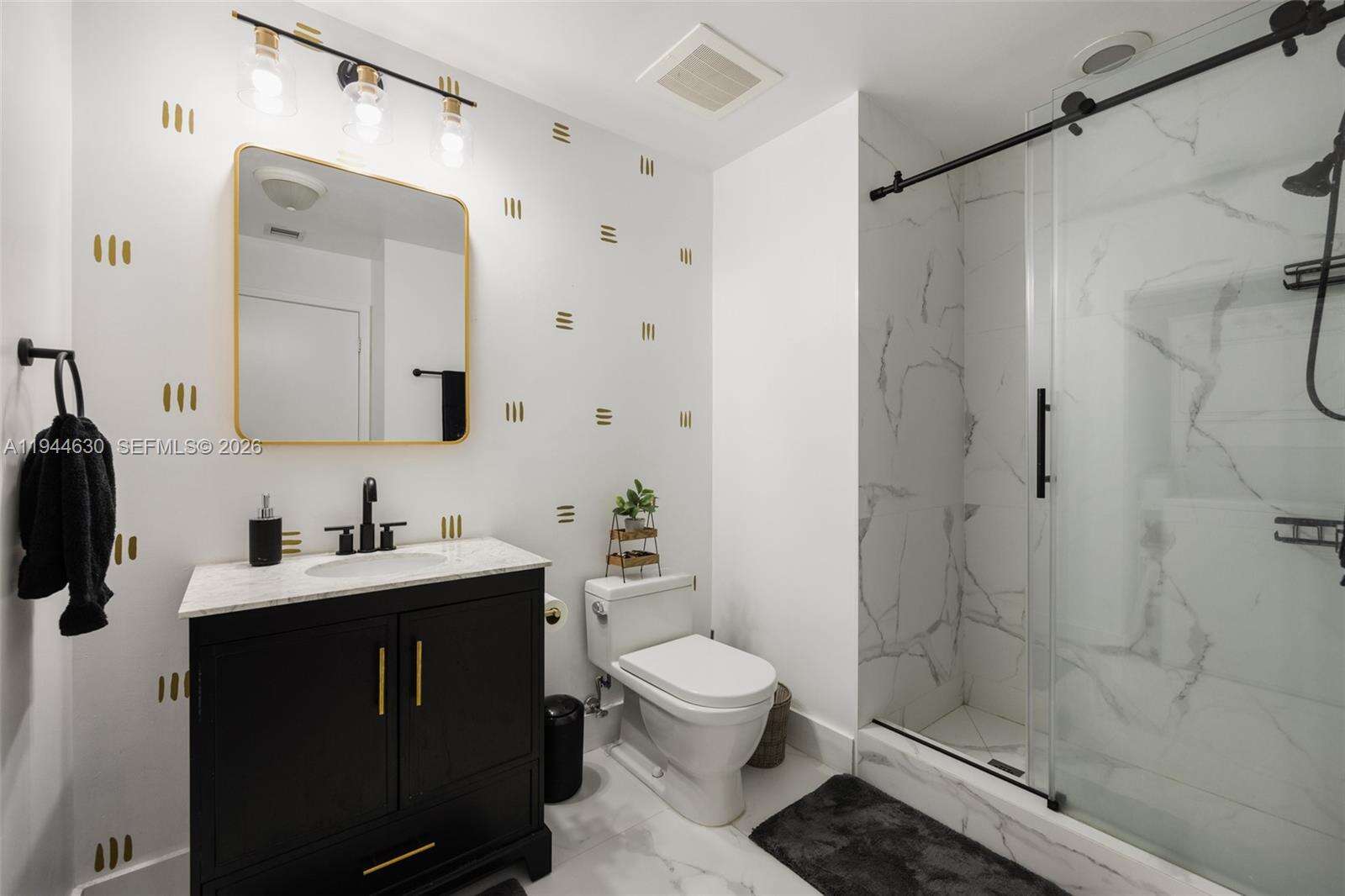 Axis On Brickell at 1111 1 Ave, Miami, FL 33130 - For Sale photo 12