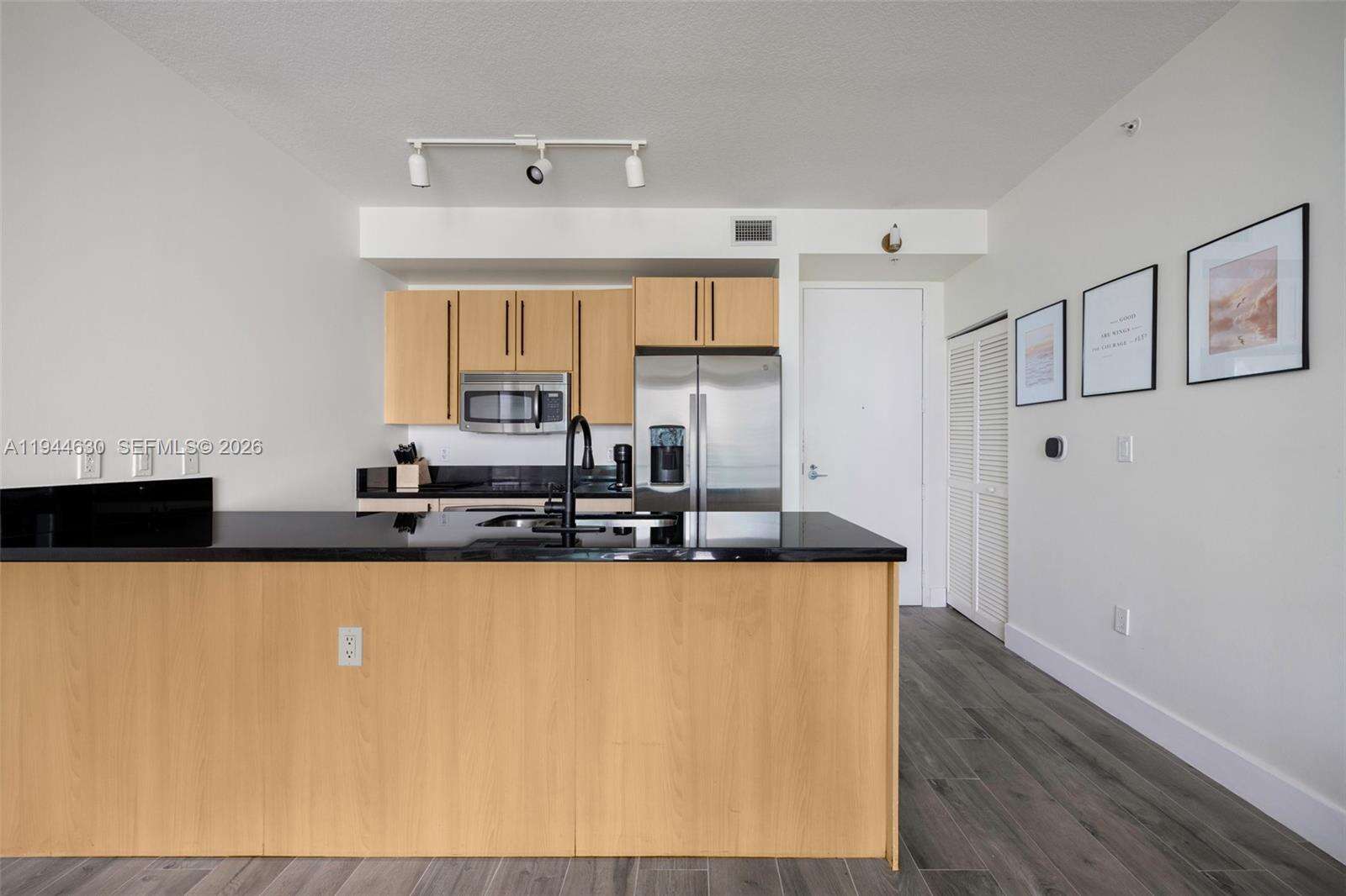 Axis On Brickell at 1111 1 Ave, Miami, FL 33130 - For Sale photo 7
