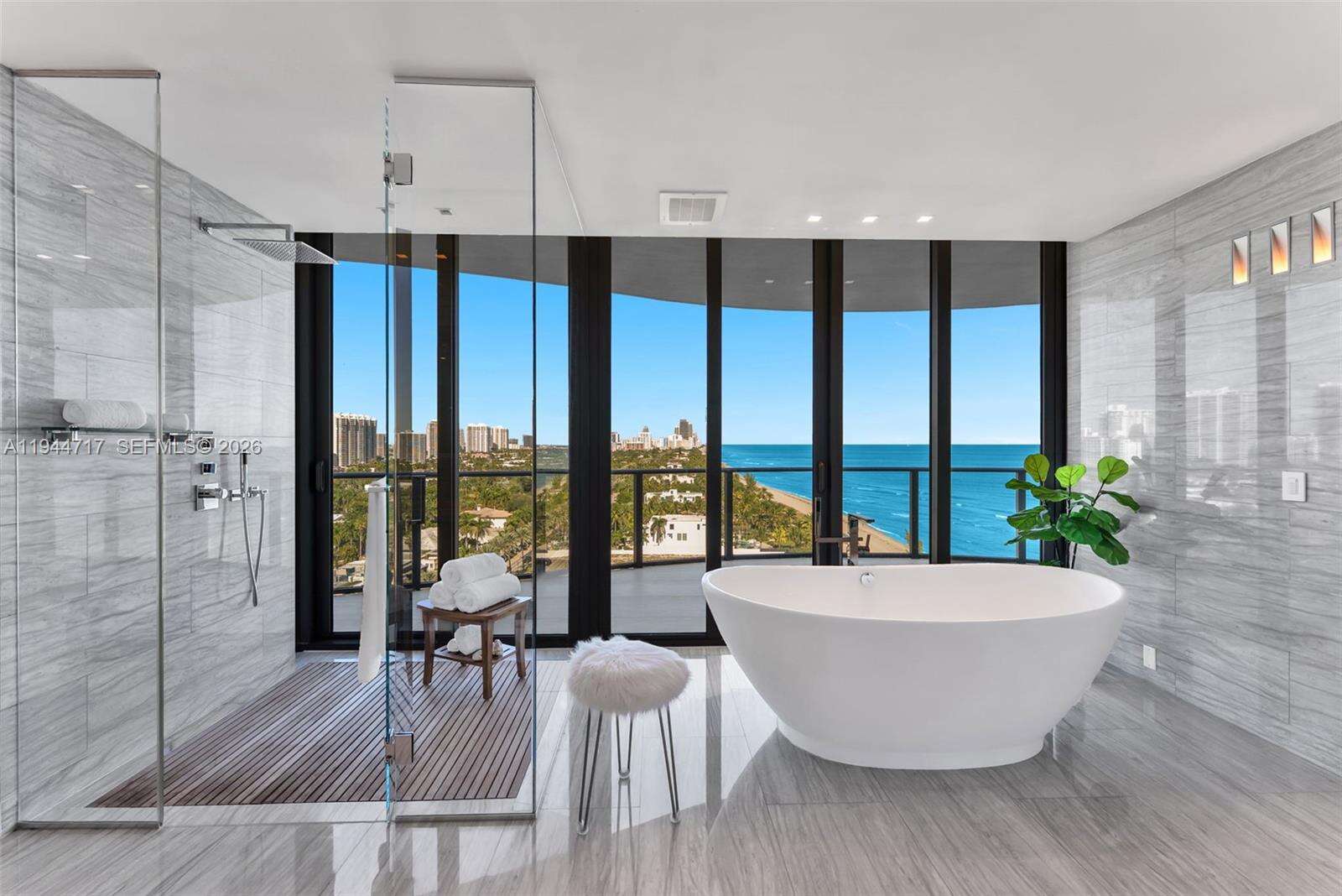 REGALIA - 19575 Collins Ave, Sunny Isles Beach, FL 33160 | Picture 34