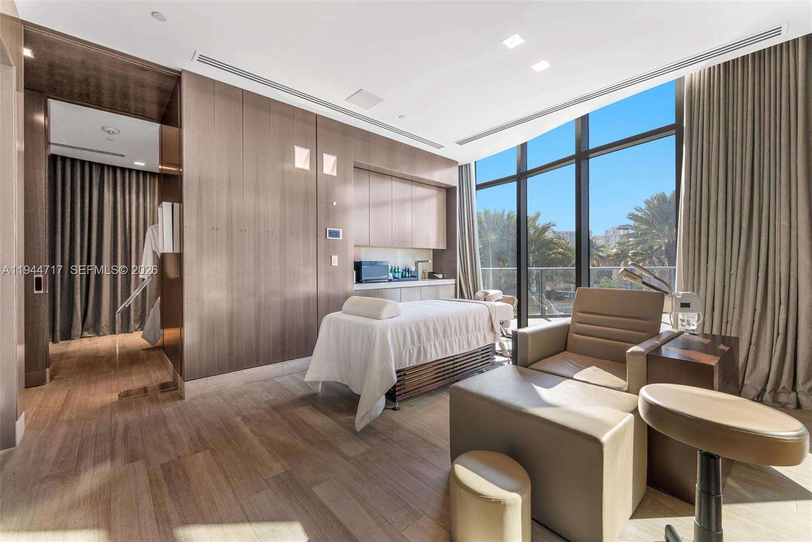 REGALIA - 19575 Collins Ave, Sunny Isles Beach, FL 33160 | Picture 83