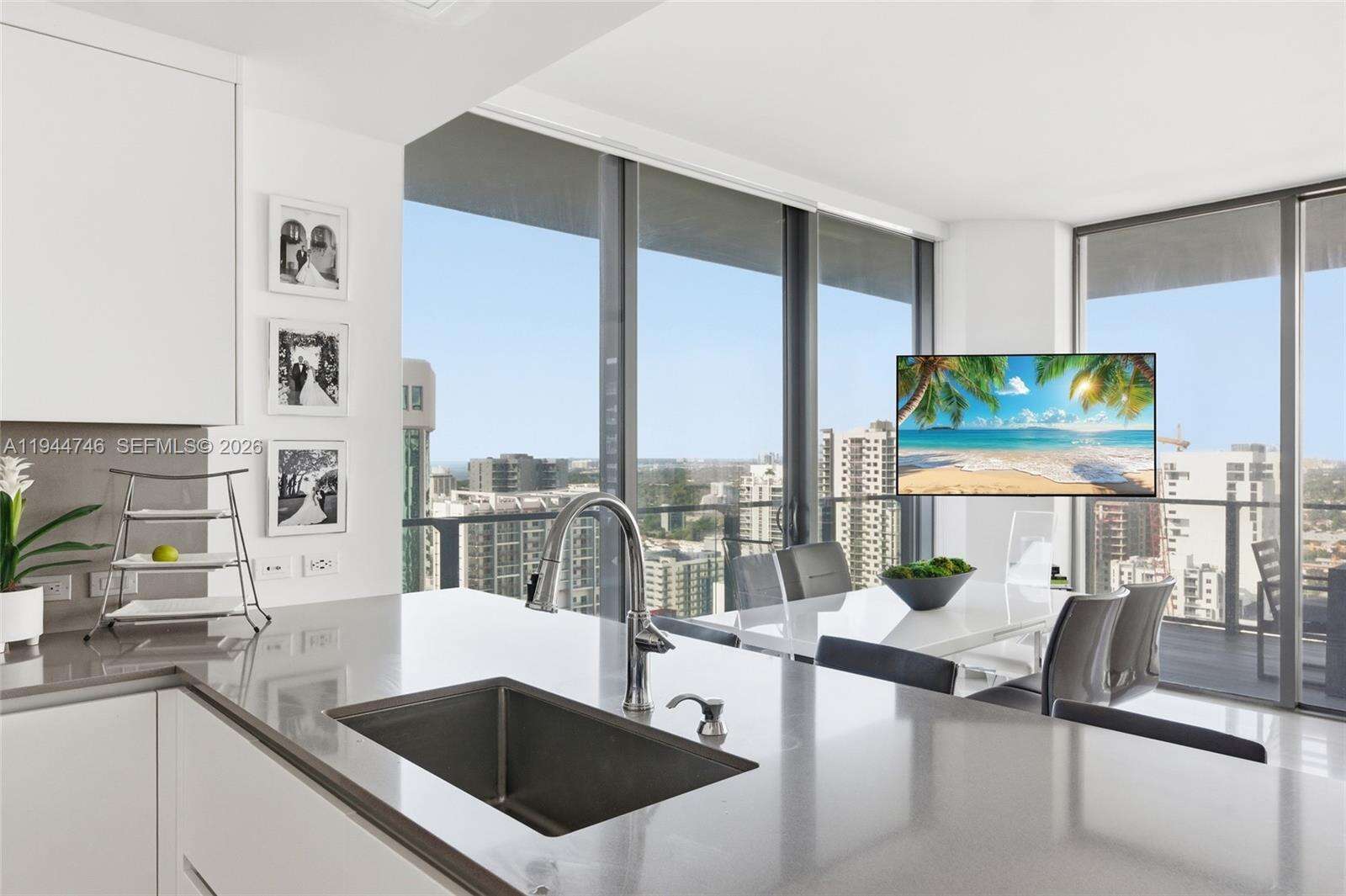 RISE - 88 7 St, Miami, FL 33130 | Picture 12