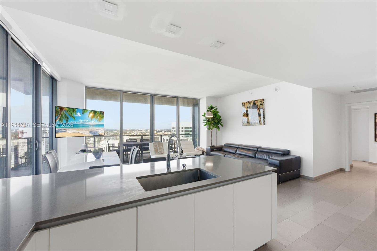 RISE - 88 7 St, Miami, FL 33130 | Picture 14
