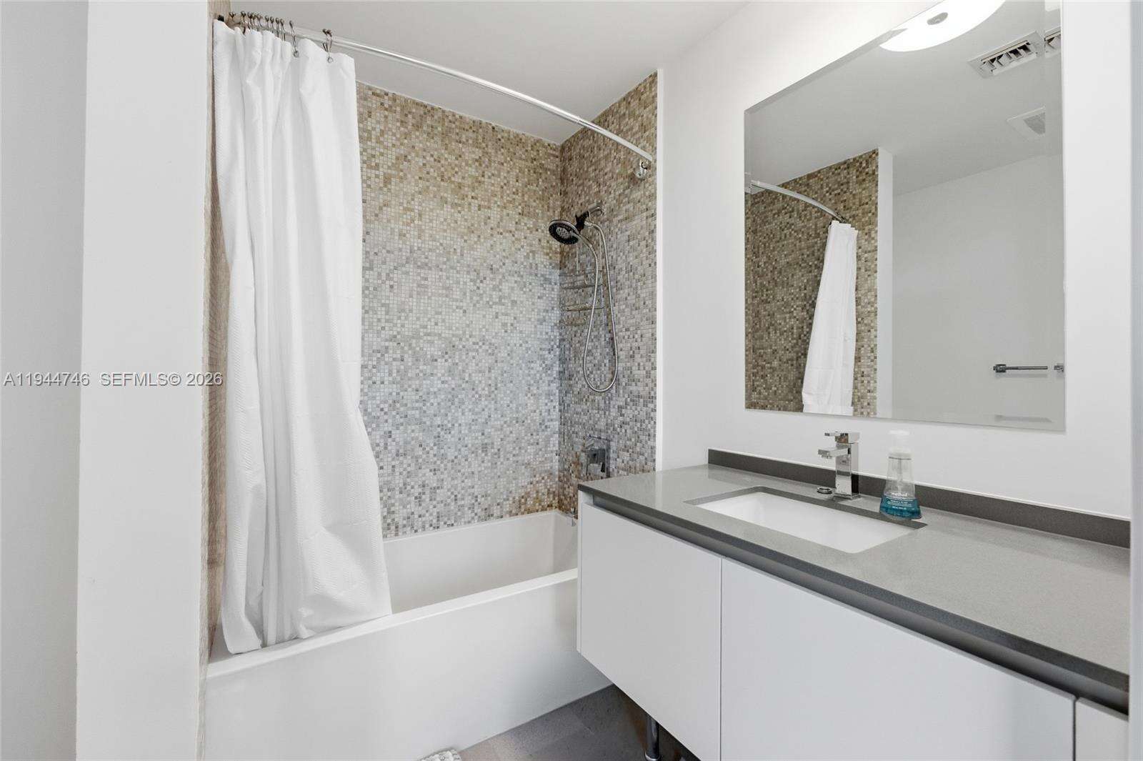 RISE - 88 7 St, Miami, FL 33130 | Picture 19