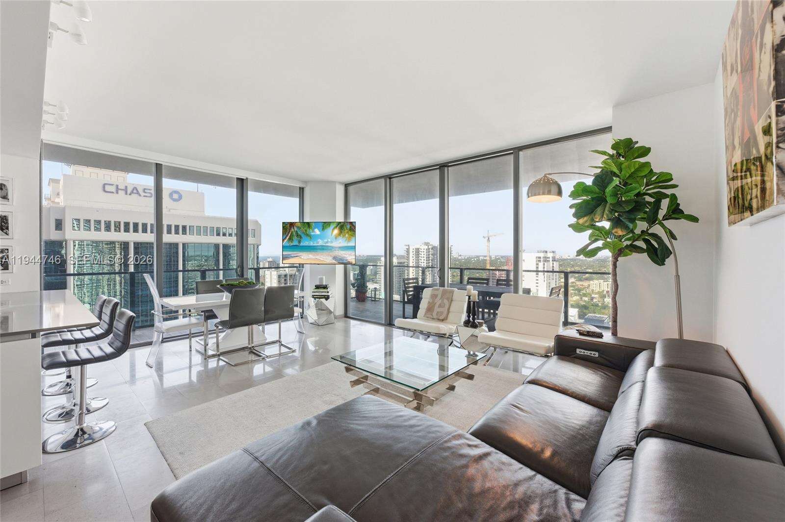 RISE - 88 7 St, Miami, FL 33130 | Picture 4