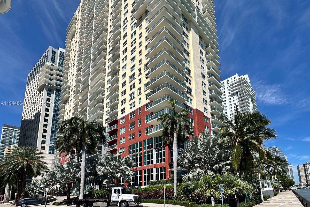 The Mark On Brickell at 1155 Brickell Bay Dr, Miami, FL 33131 - For Sale photo 15