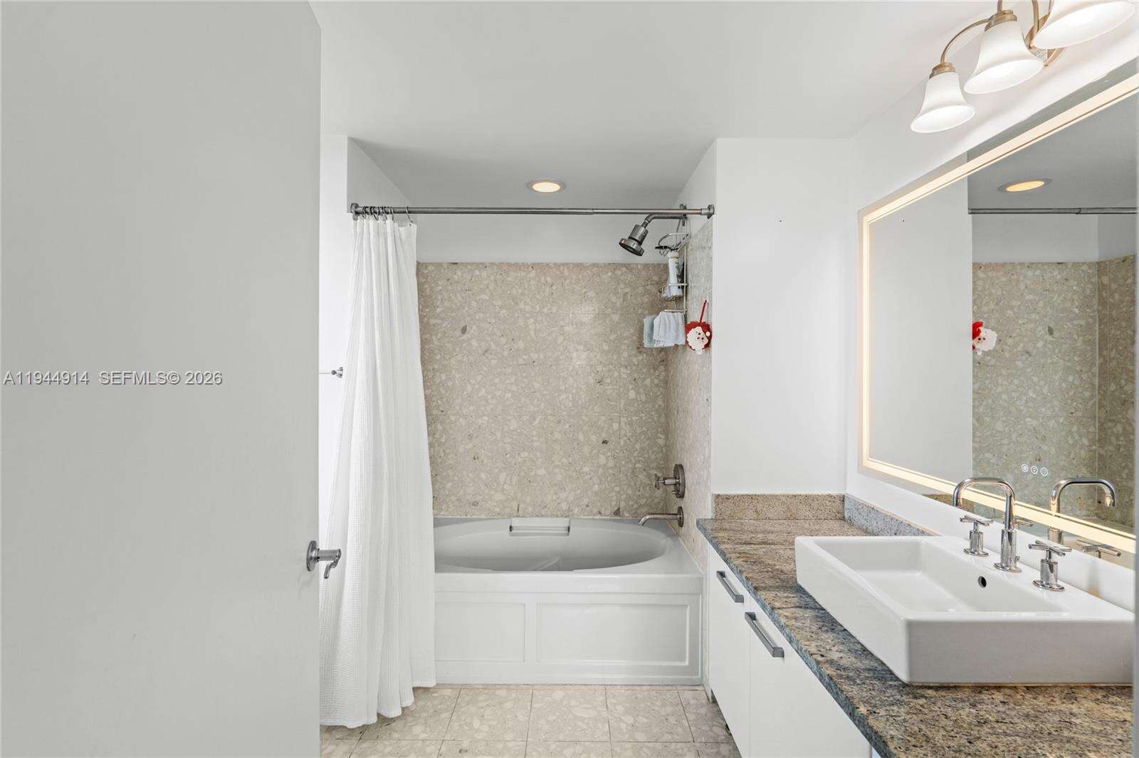 Latitude On The River at 185 7th St, Miami, FL 33130 - For Sale photo 37