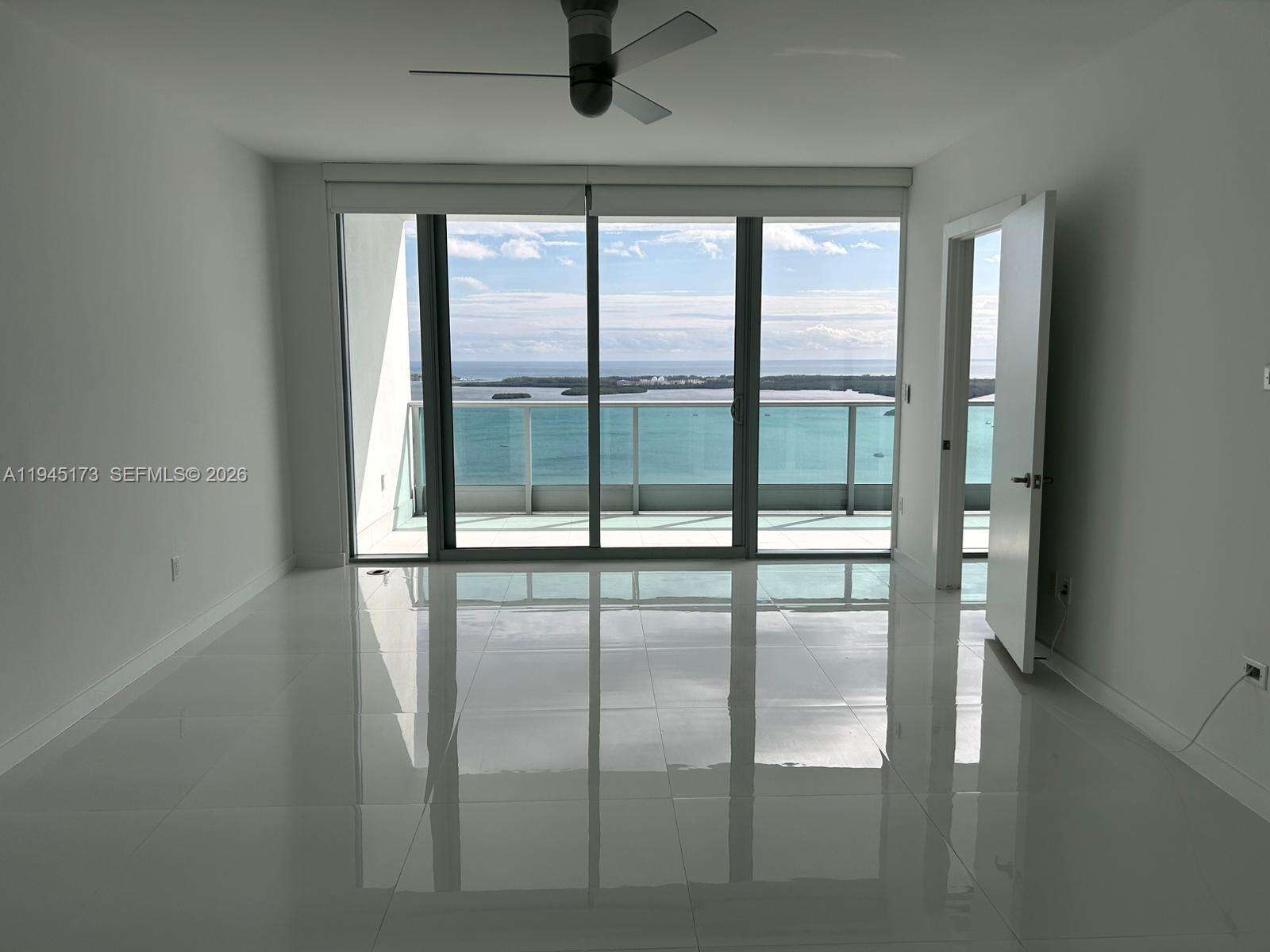 JADE RESIDENCES AT BRICKELL BAY - 1331 Brickell Bay Dr, Miami, FL 33131 | Picture 8