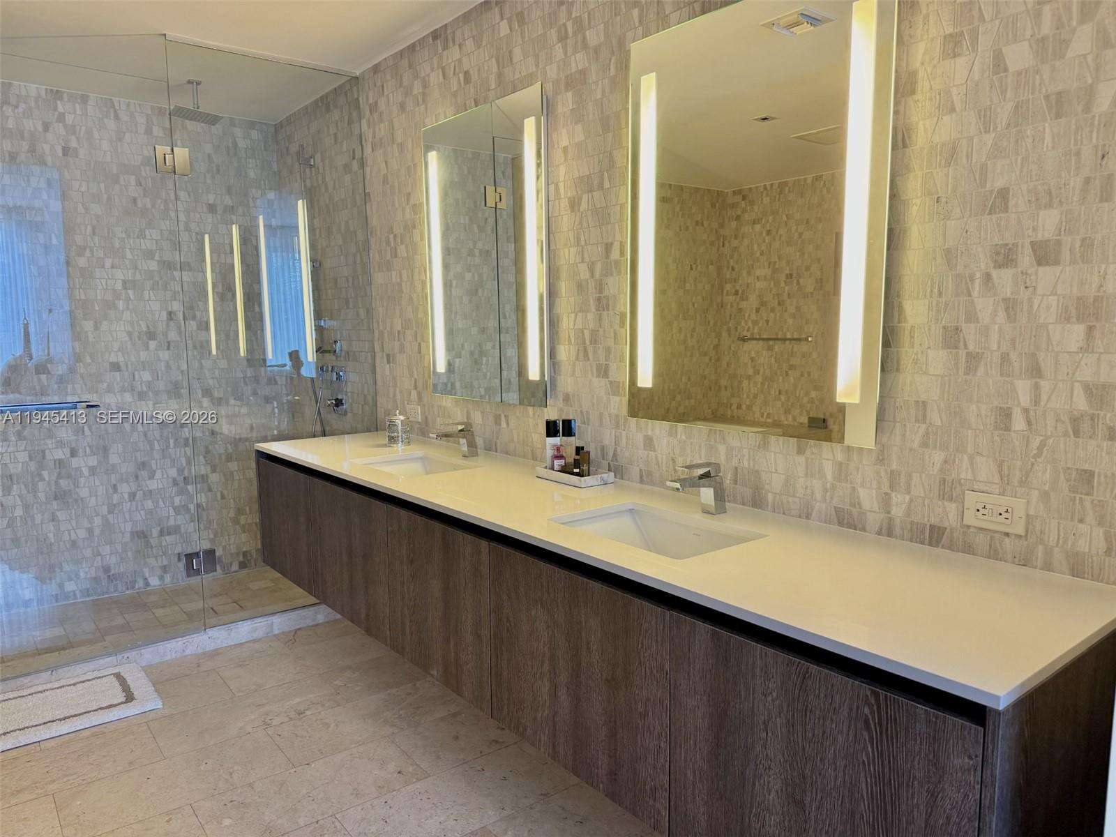 Reach Brickell at 68 6th St, Miami, FL 33131 - For Sale photo 13