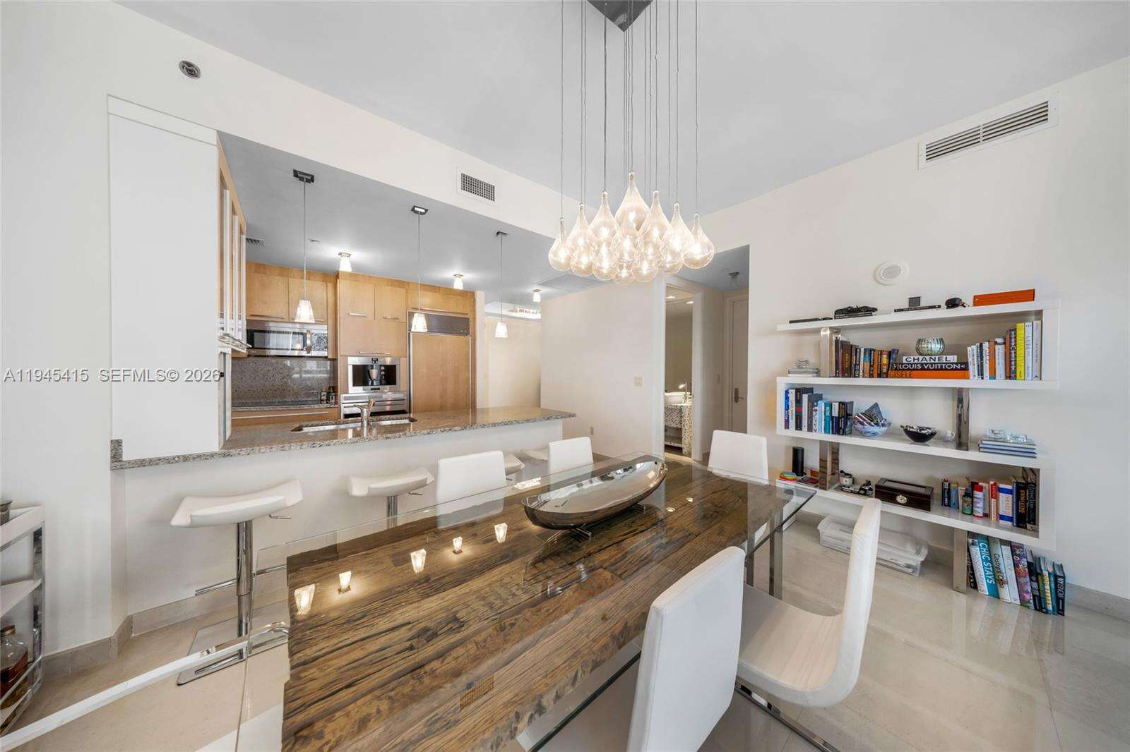 TDR TOWER I - 16001 Collins Ave, Sunny Isles Beach, FL 33160 | Picture 11