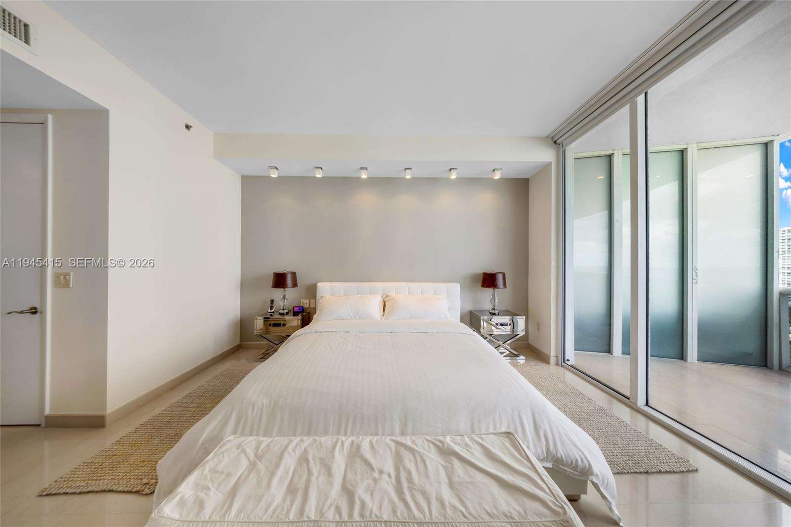 TDR TOWER I - 16001 Collins Ave, Sunny Isles Beach, FL 33160 | Picture 22