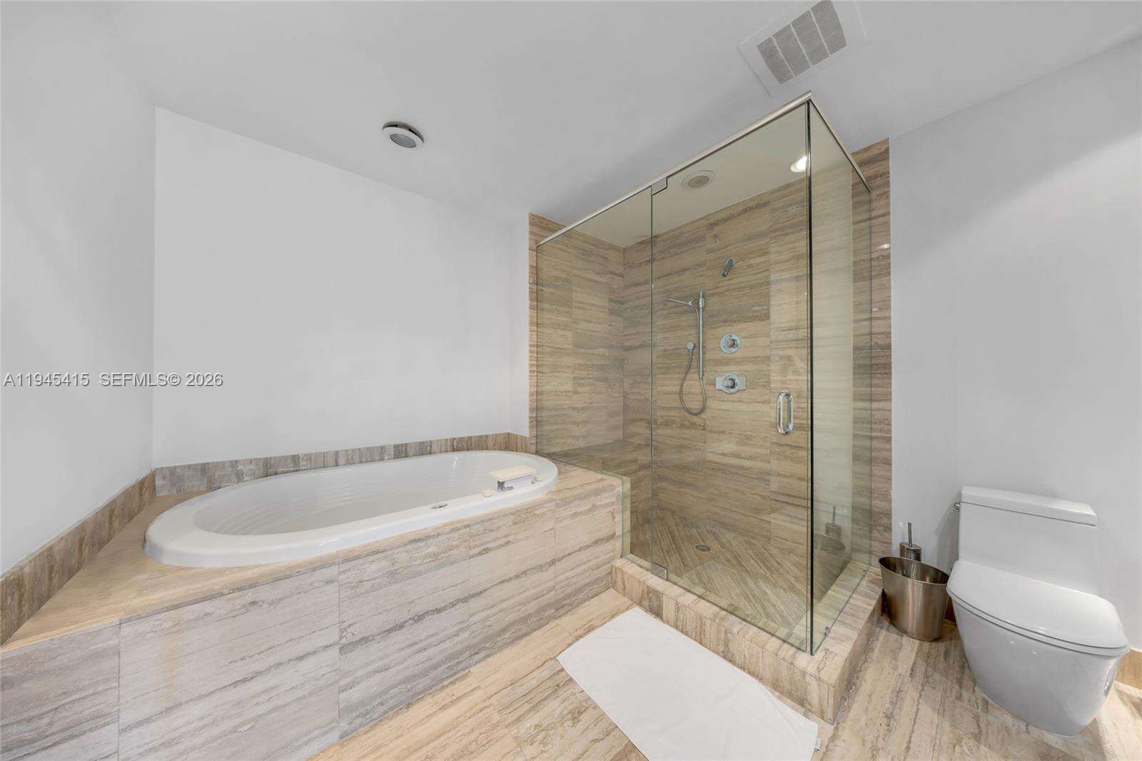 TDR TOWER I - 16001 Collins Ave, Sunny Isles Beach, FL 33160 | Picture 25